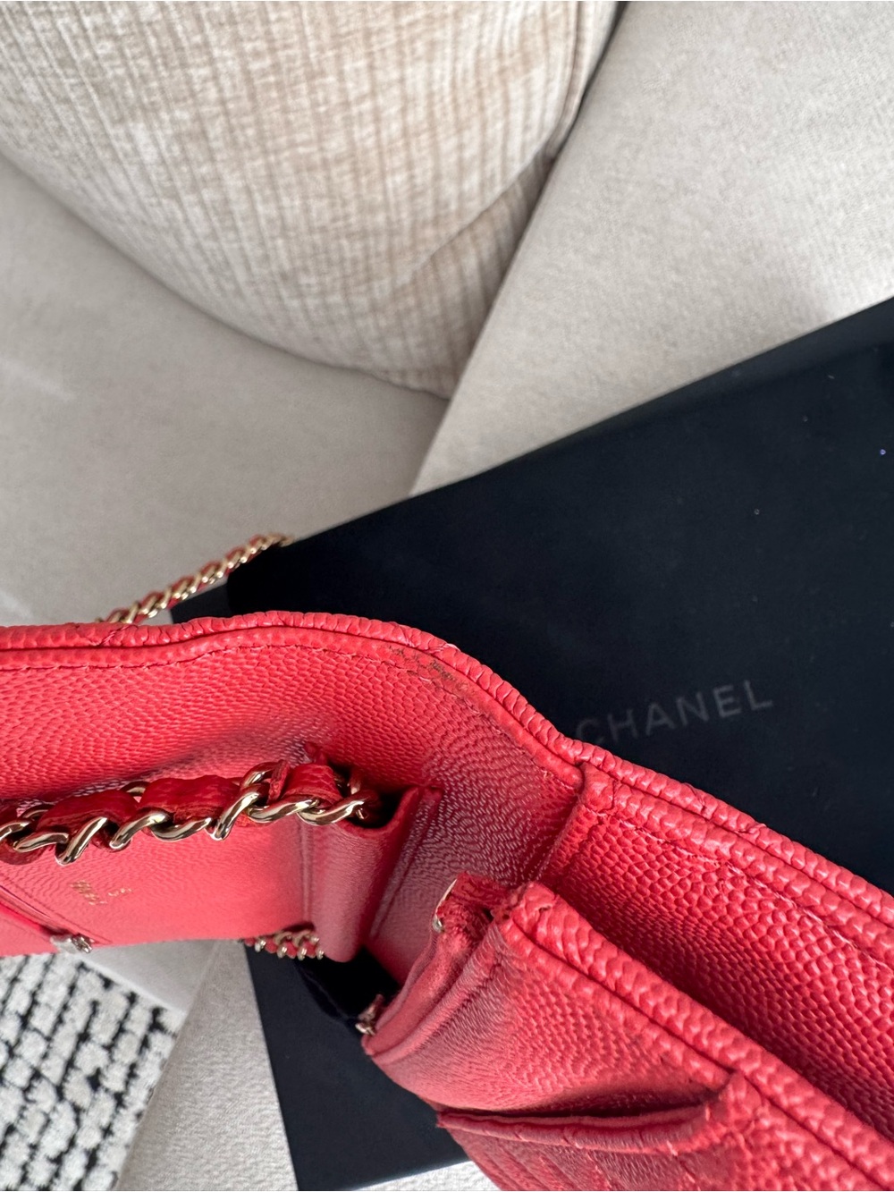 Chanel WOC - Picture 9 of 12